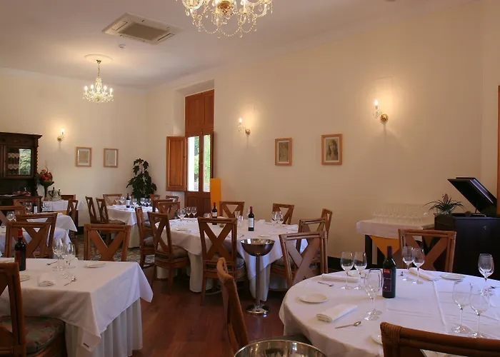 Restaurante Casa Julia 파센트